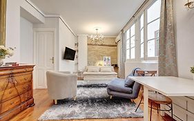 Heart Of Pamplona Apartments II By Clabao
